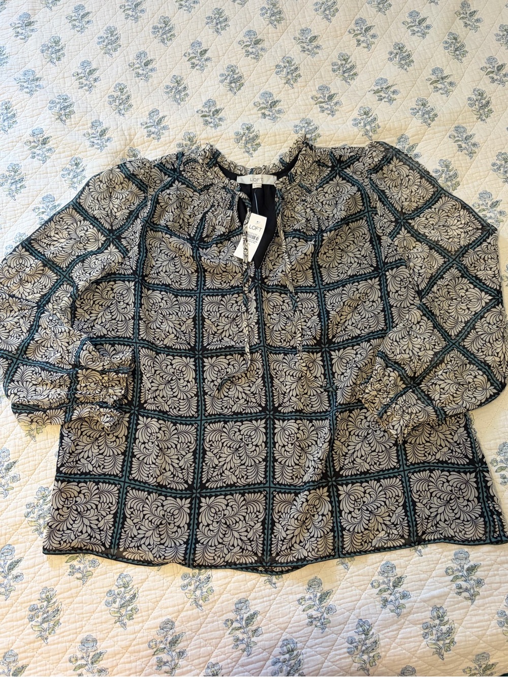 LOFT Blouse